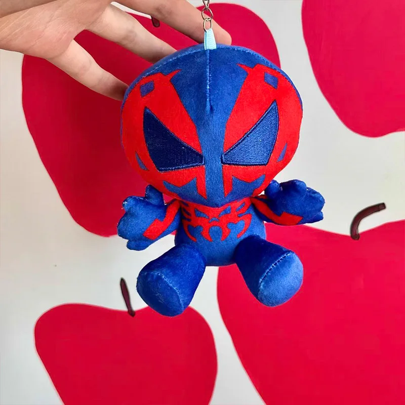Llavero de Peluche de 12CM de la Serie Spider-Man, Figuras de Anime, Adornos para Mochilas, Regalo para Niños