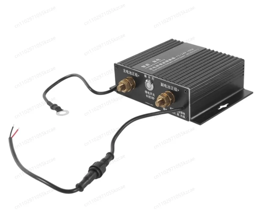 عازل بطارية مزدوج معدل للمركبات على الطرق الوعرة RV، نوافذ تحكم مدير ذكي للبطارية المزدوجة الرئيسية والمساعدة للسيارة
