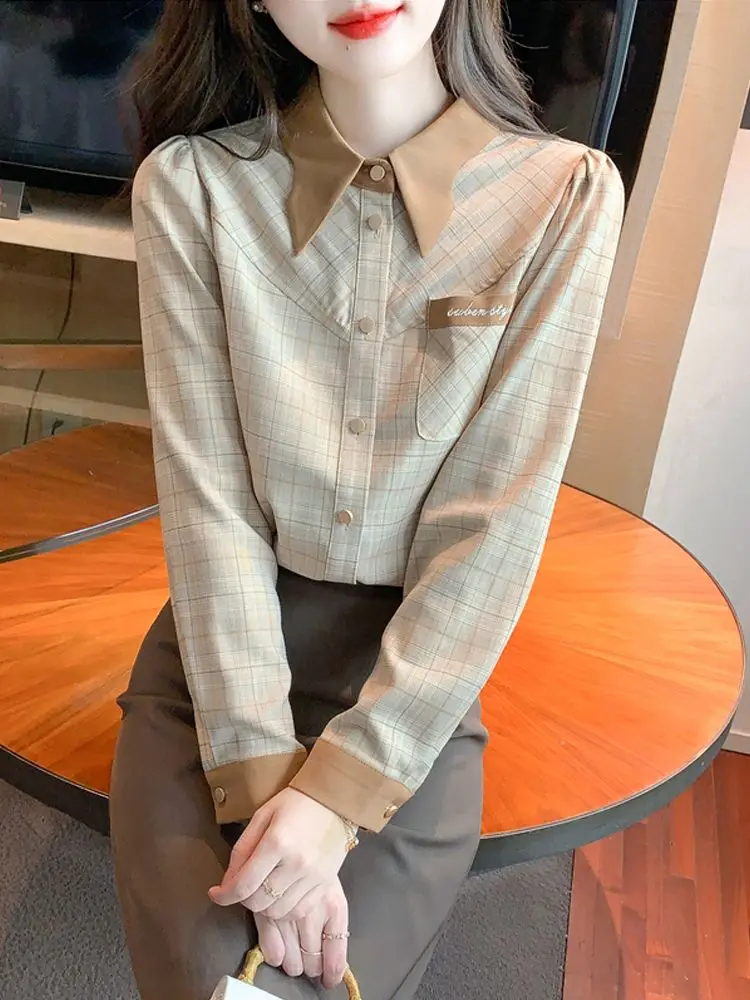 Temperament Polo Collar Contrasting Color Shirt Women Autumn Outfit New Design Sense Long Sleeve Western-style Unique Chic Top