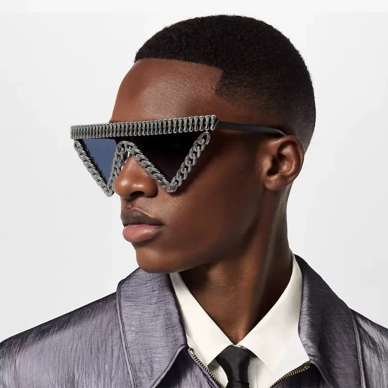 

Персонализированные металлические треугольные солнцезащитные очки с цепочкой в европейском и американском стиле, экстравагантные, модные, в стиле хип-хоп, для подиума, в стиле панк, для мужчин и женщин