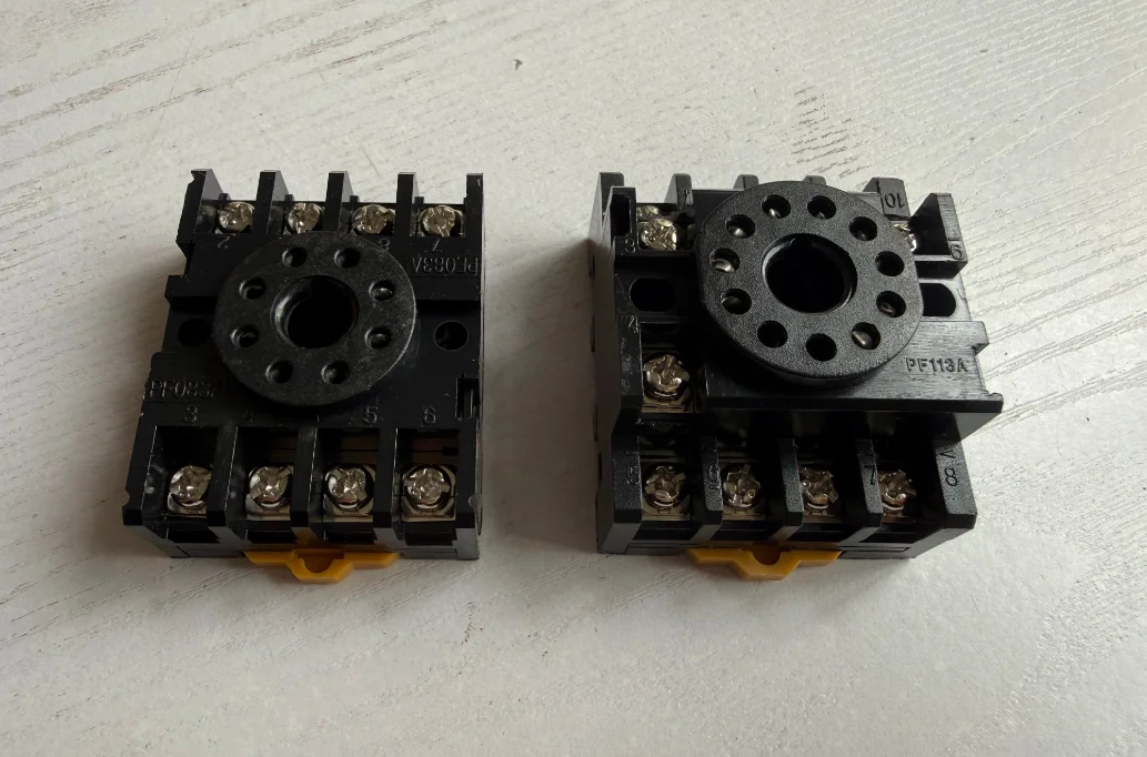 PF083A PF113A PYF08A PYF11A PYF14A PTF08A PTF11A PTF14A P2CF-08 P2CF-11 intermediate relay base socket