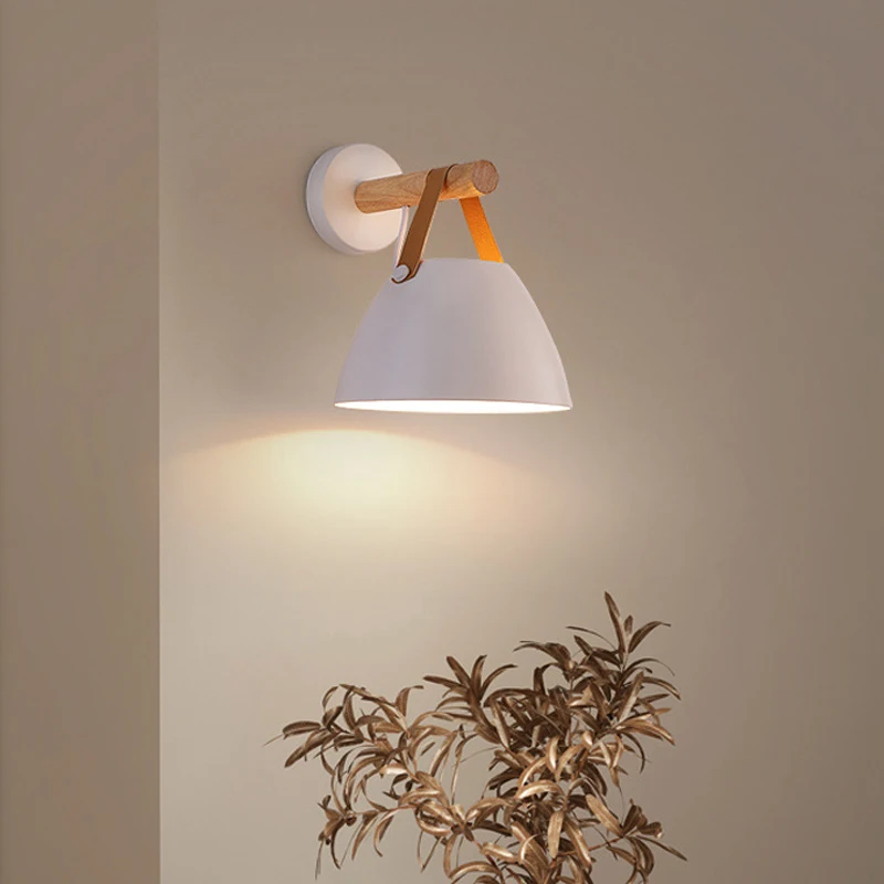 Applique Murale LED Nordique en Bois avec Ceinture en Cuir et Tête en Fer, Luminaire Décoratif d'NikIdéal pour un Salon, une Chambre à Coucher ou un Bureau