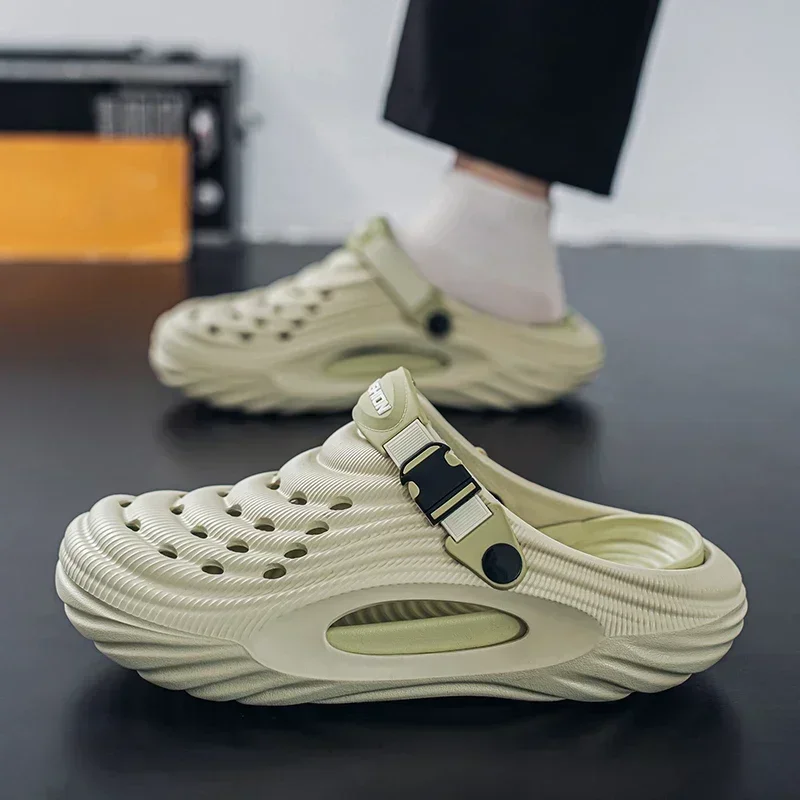 

Trendy Men Sandals New Summer Men's Anti-Slip Korean Style Breathable Sandals Slippers, Perfect for Beach & Outdoor Wear