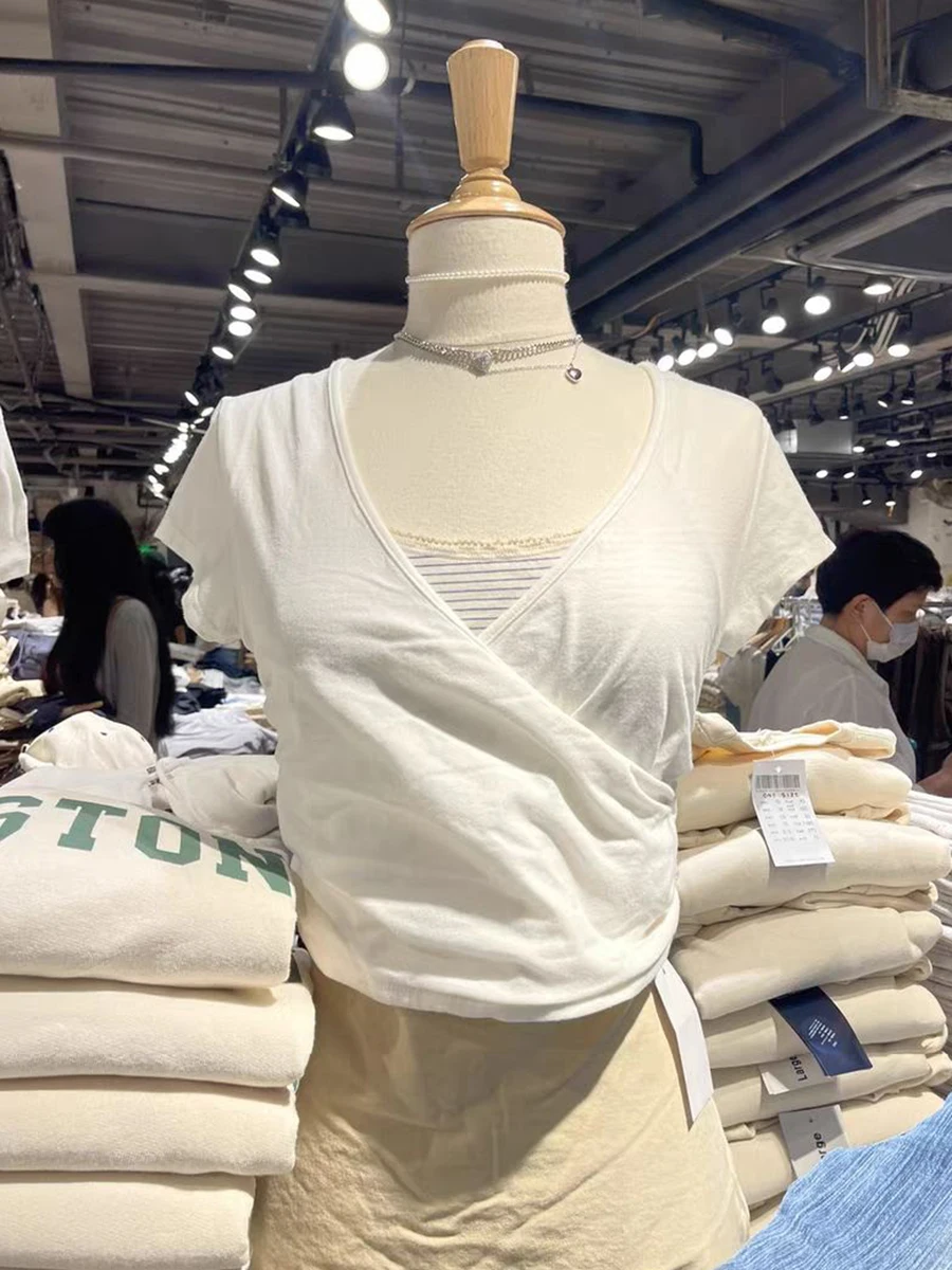

Тонкий укороченный топ Folds Cross, женские летние сексуальные хлопковые укороченные футболки с v-образным вырезом и короткими рукавами, женские однотонные простые базовые футболки Y2k