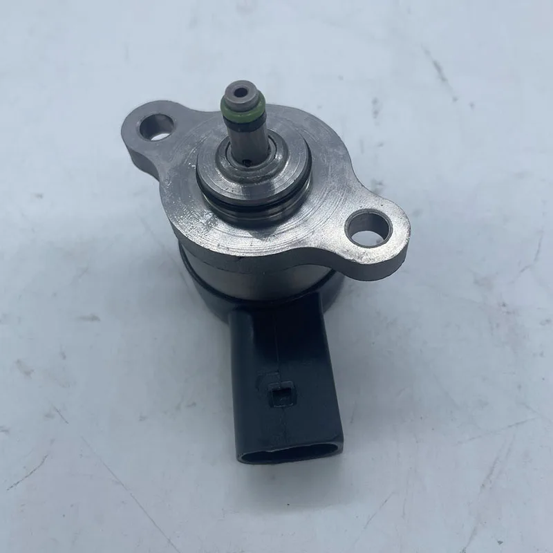 0281002241 A6110780149 Fuel Metering Control Valve Fuel Pump Injection Regulator 281002241 6110780149 For MMercedes-Benz A C E