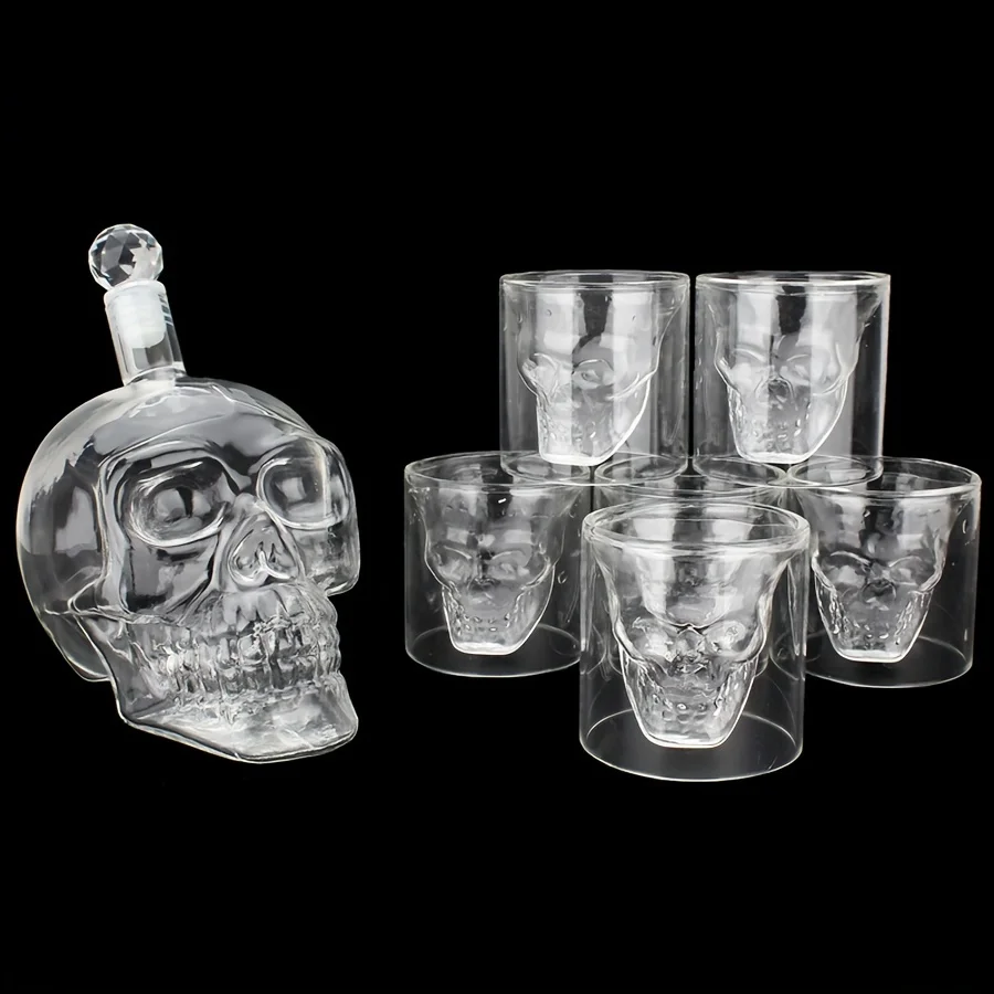 Skull Shape Whiskey Decanter Set 6 Double-Wall Skull Shot Glasses Gothic Barware for Whiskey Vodka Tequila Parties Home Bar Gift