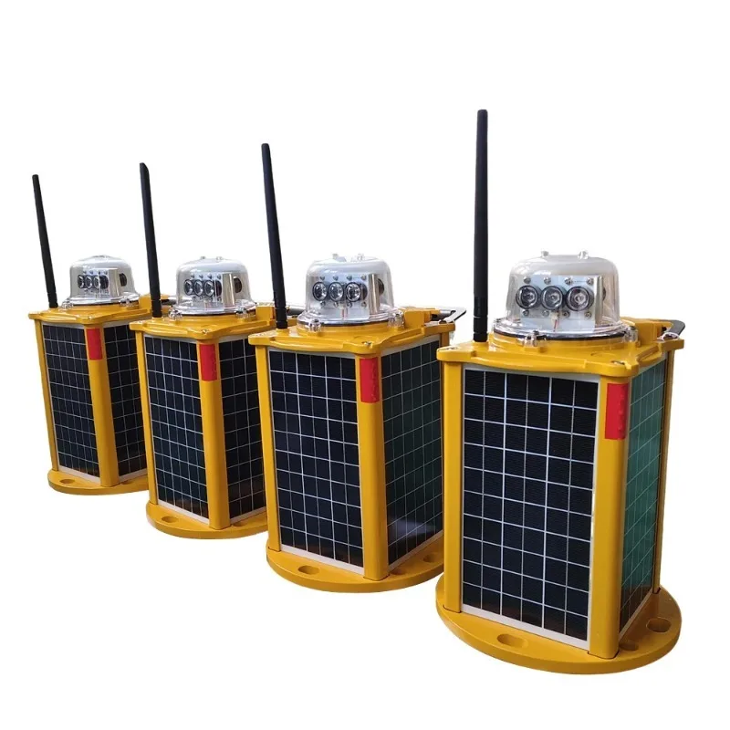Multi-directional solar blackout lamps for radio towers