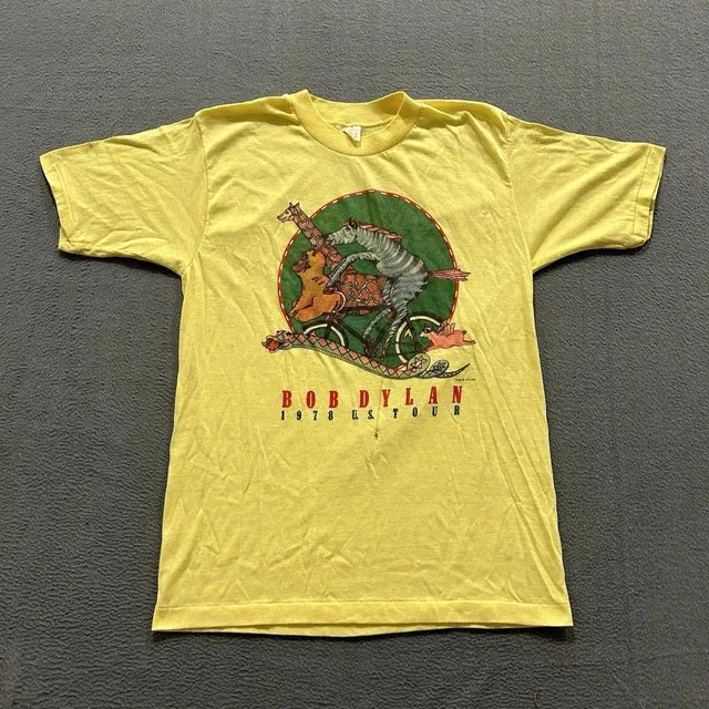 Vintage Bob Dylan 1978 Tour short sleeve daisy color shirt