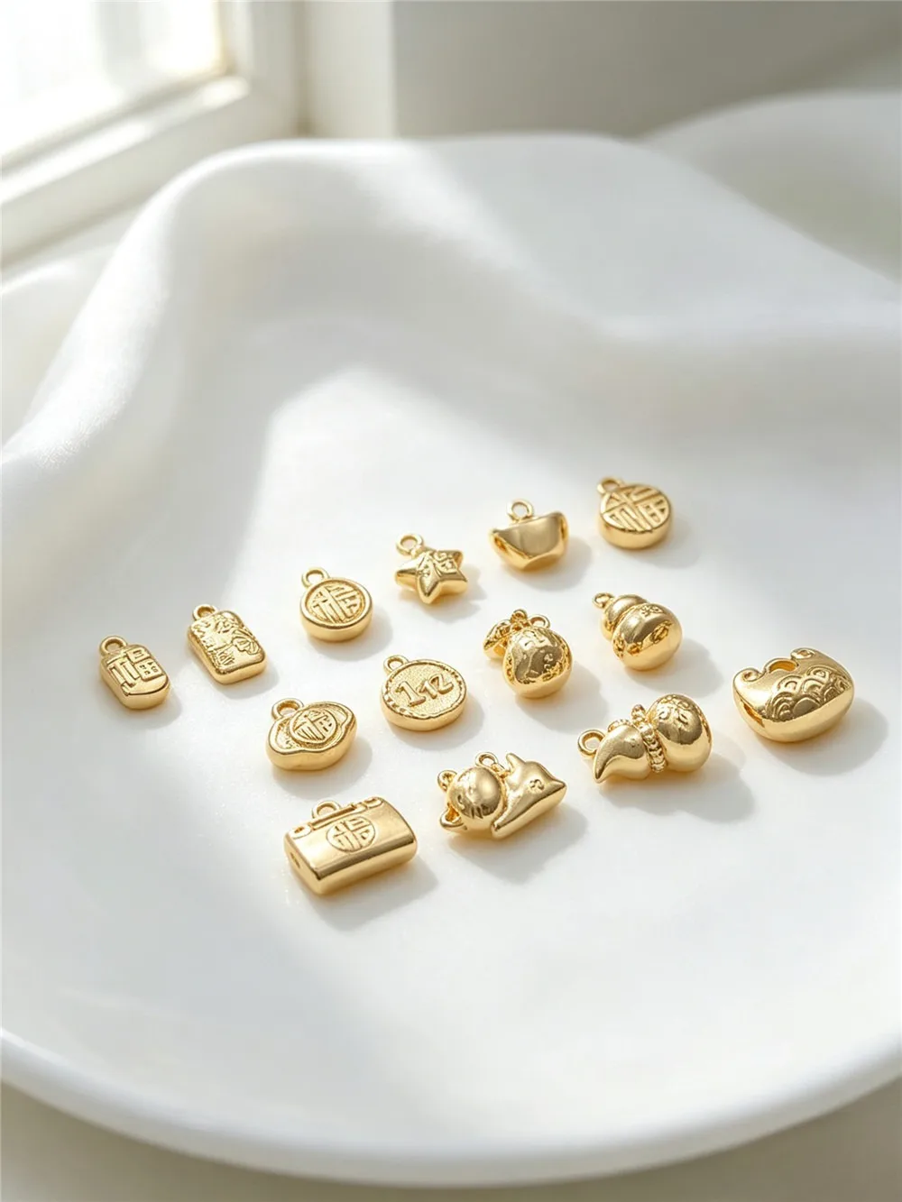 Brass 14K Gold Plated Chinese Style Charms Fu Tag Ingot Five Point Star Lucky Cat Gourd Lock DIY Jewelry Findings
