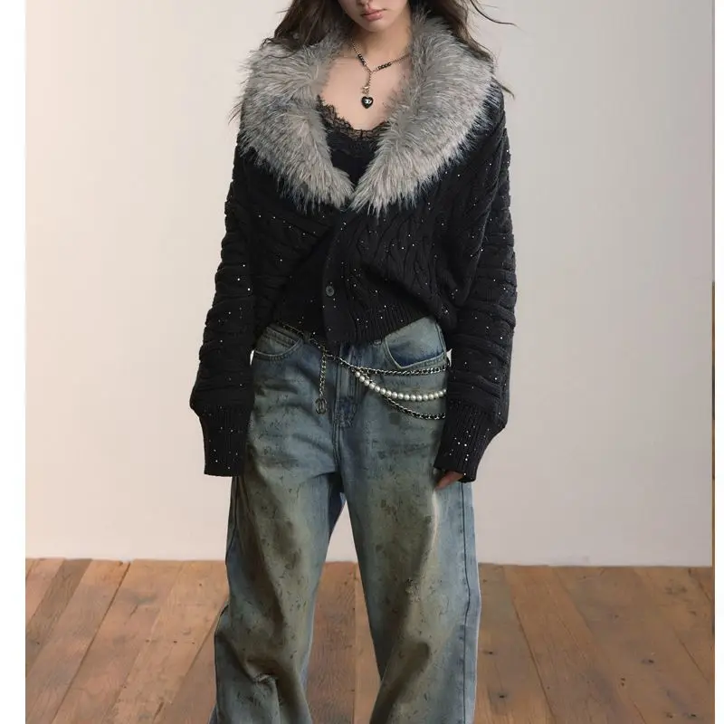 

Heavy Industry Autumn and Winter New Design Sequin Stitching Fur Collar Bat Sleeve Loose and Versatile Knitted Cardigan Top