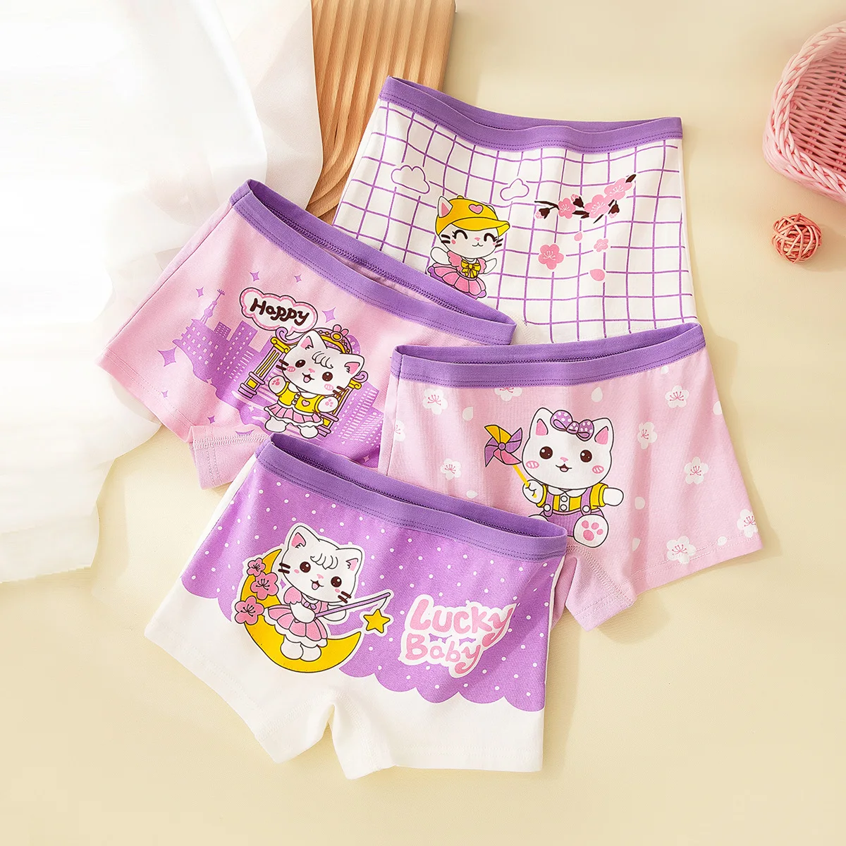 Celana Boxer Anak Perempuan Motif Beruang Lucu Bahan Katun Murni Kelas A Lembut dan Nyaman