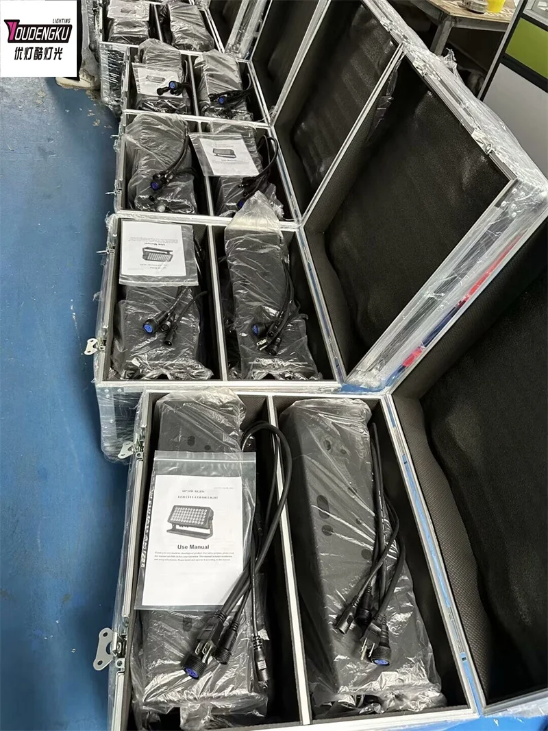 

4pcs with case festival outdoor Light 60x10W RGBW 4in1 led city color light IP65 waterproof led downlight