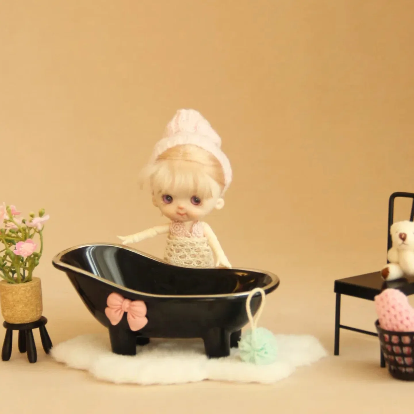 1/12 Scale Mini Resin Bathtub for OB11 & Blythe Dolls Cute Plastic Dollhouse Bathroom Accessory