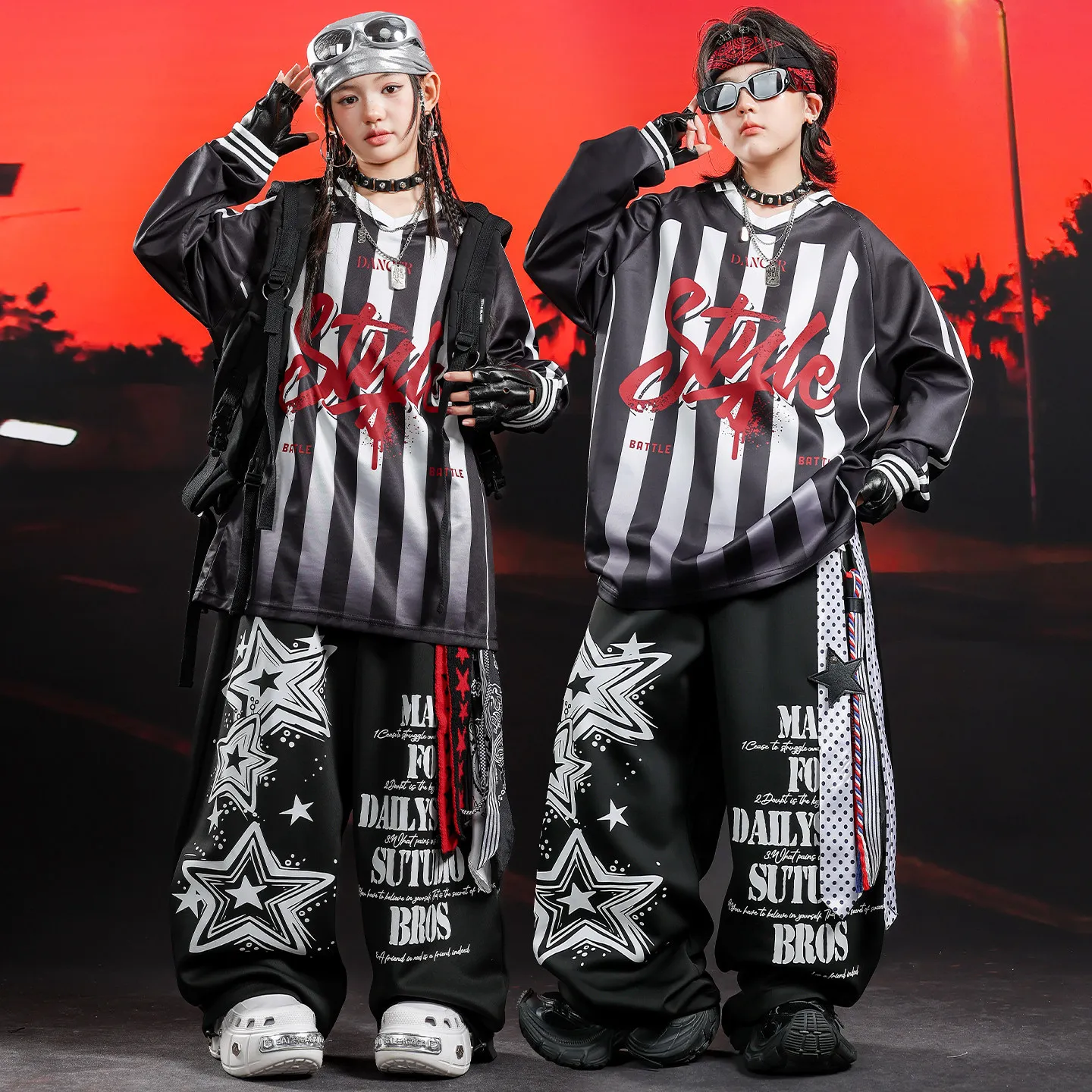 Children Boys Girls Streetwear Hip Hop Stripe Long Sleeve T-shirt Pants Sets Kids Loose T Shirt Trousers Tracksuit Stage Clothes