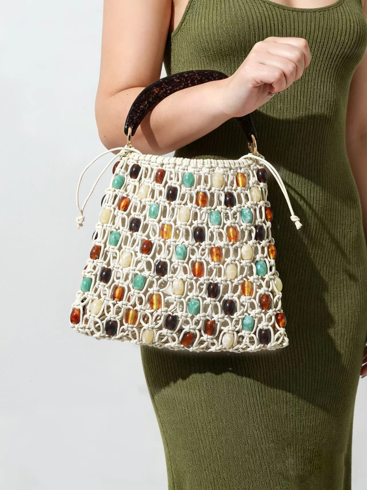 

Hand-woven Beaded Tote Bag With Wooden Handle Boho Style Knitted Handbag Large Capacity Hollow Out Woven Bag For Summer Beach