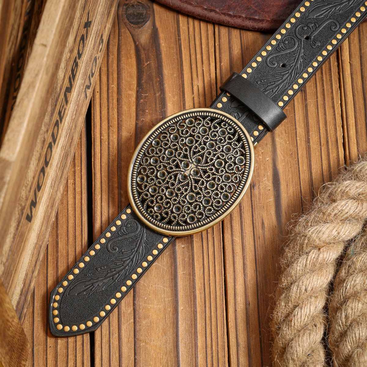 Ein PU-Gürtel für Damen und Herren, der den Stil von Western-Denim und Retro vereint, ist perfekt für alltägliche Freizeitausflüge. – Detail 5