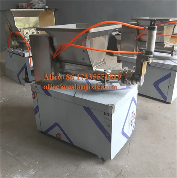 Conveyor Feeding Pneumatic Doughball 50g Divider Cutting Machine / Adjustment Dough Ball Weight Rounder Divider