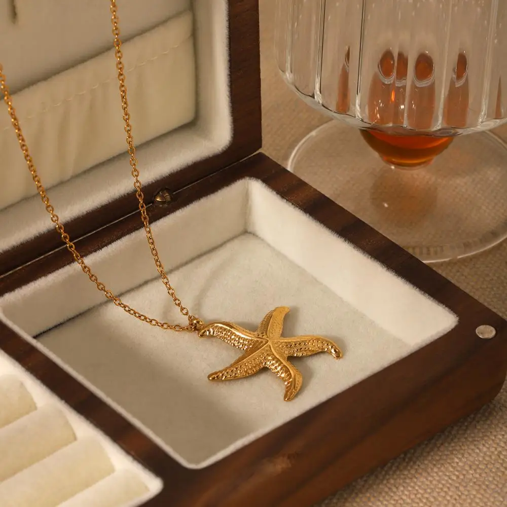Huangchao Starfish Pendant Necklace for Women Ocean Style Stainless Steel 18K Gold Plated Fashion Jewelry Accessories Gift