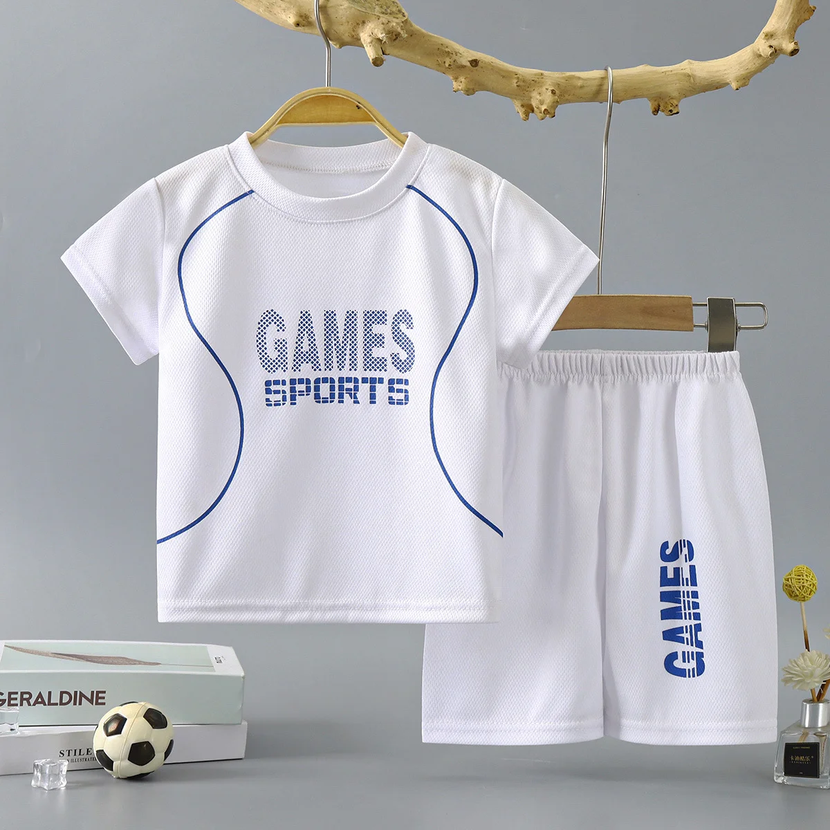 Children Boy & Girl Quick Dry Tracksuit Kids Letter Jerseys Short Sleeve Tshirt Top and Shorts 2pcs sportswear