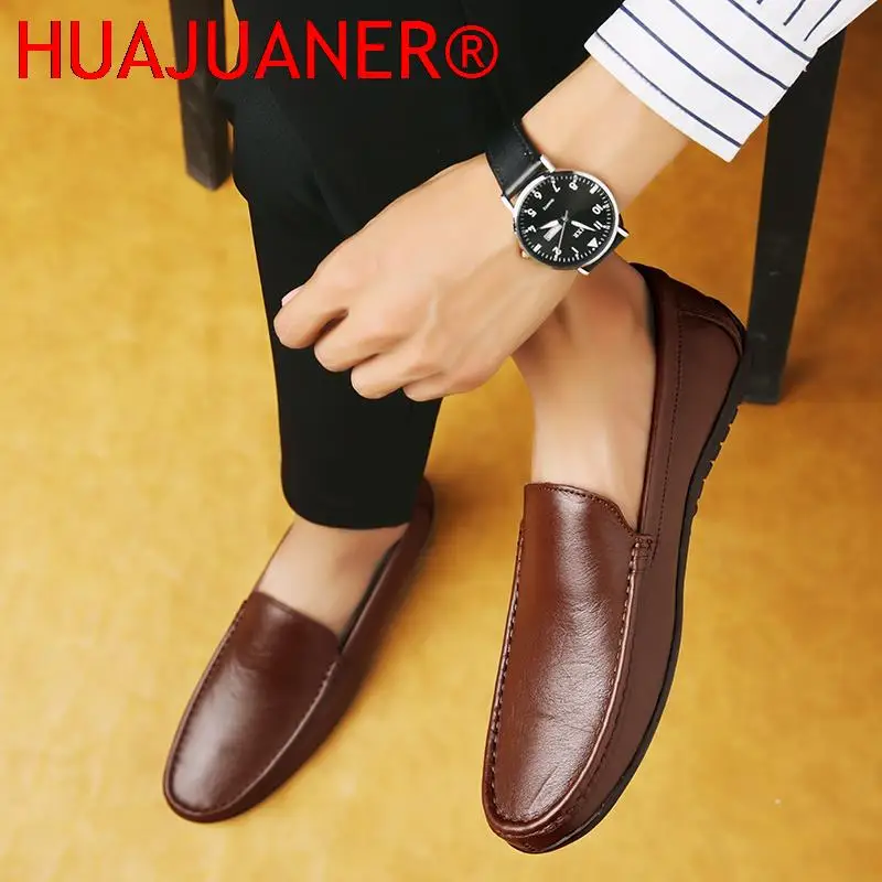 2025 Men Boat Shoes Business Breathable Mens Loafers Shoes Moccasins Flat Shoes Casual Genuine Leather Footwear Slip on Antiskid