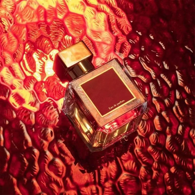 MF'K540 عطر محايد مع ملاحظات زهور خشبية، بينما يحيط برودة الأرز بالحلاوة #5