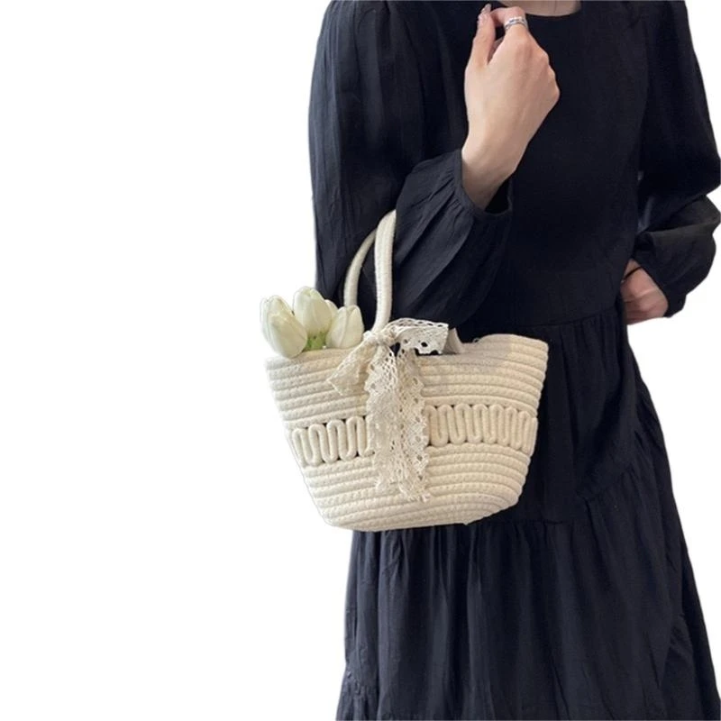 

Large Capacity Beach Bag for Women Straw Shoulder Bag Seasides Bag Beach Bag