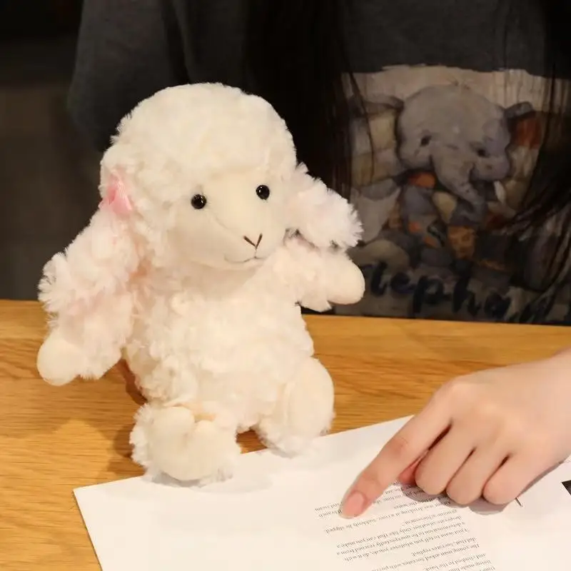 最新のシミュレーション実行ラムドール、かわいいぬいぐるみ、漫画アニメ、キュートなホリデーギフト、子供向けの人形