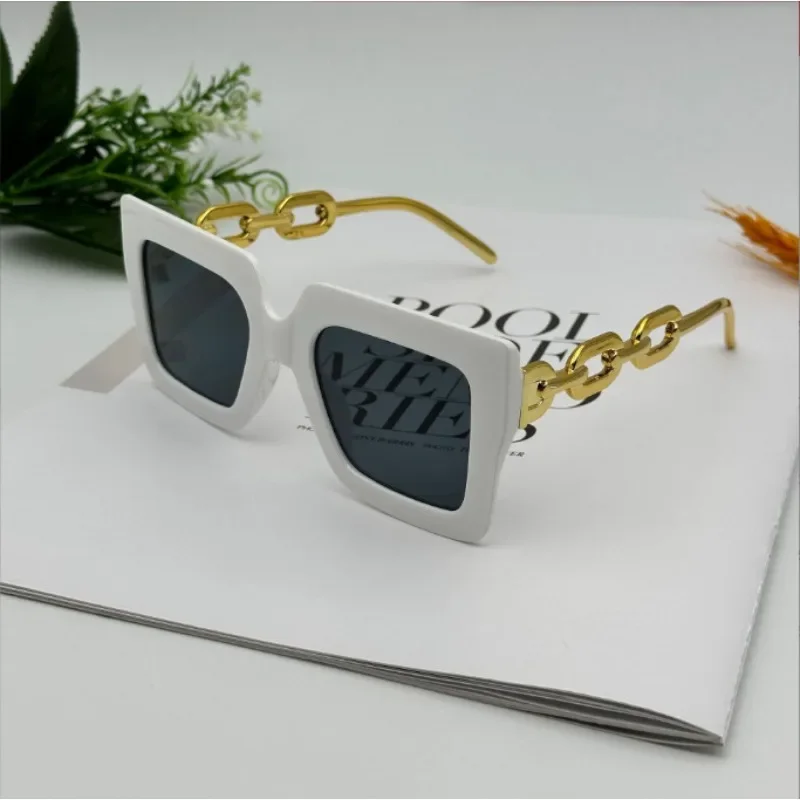 Chain Sunglasses with Large Frame Retro Trend Personalized Luxury Brand Design for Men Women Small Frame UV Resistant Sunglasses