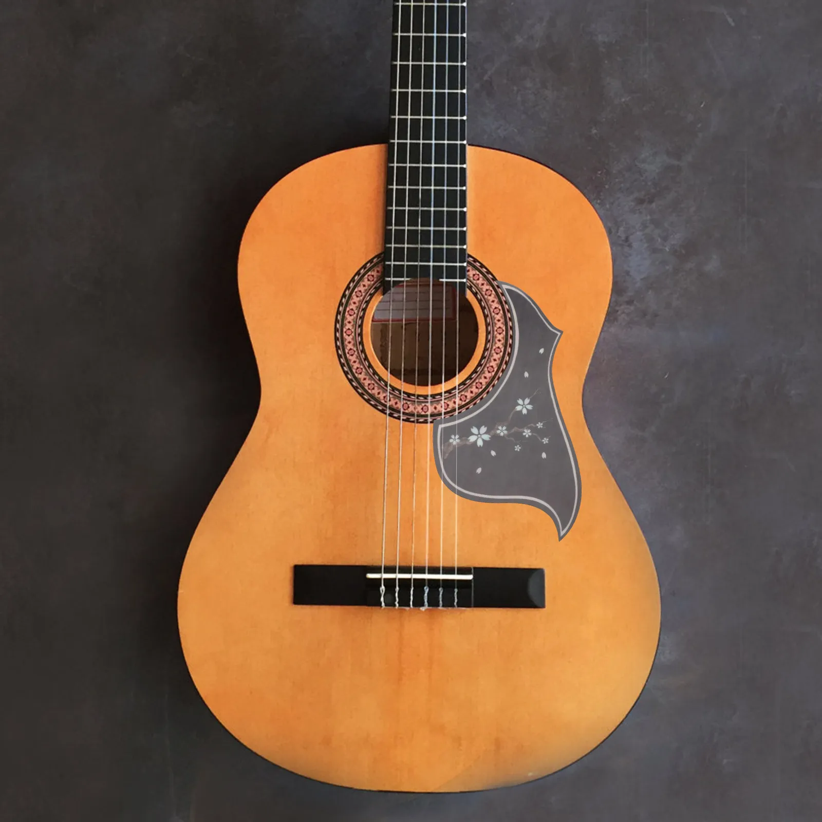 2Pcs Lightweight PVC Guitar Pickguard Scratch Resistant Impact Protection Plate for Guitar Body Surface Wear Prevention