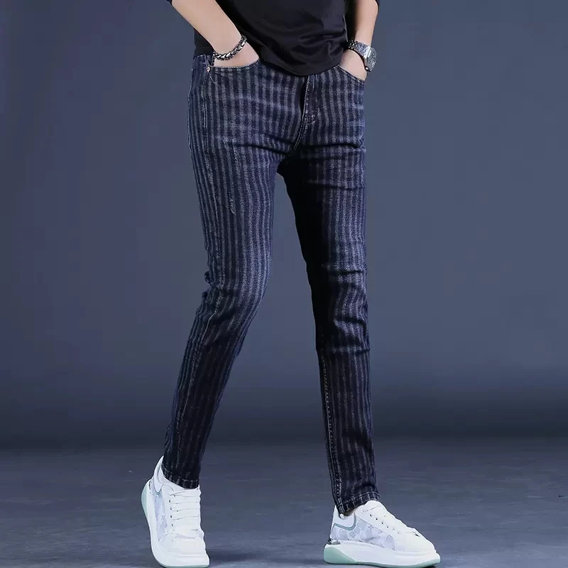Autumn Winter Blue Black Striped Jeans Men Casual Slim Fit Straight Pants Streetwear Fashion Cotton Scratched Denim Trousers