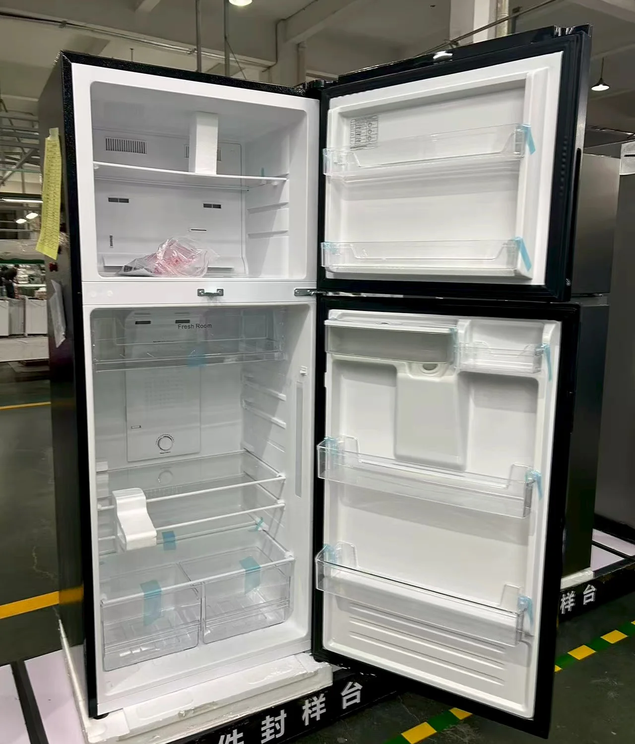 

420L CE Approval Double Door Fridge Digital Display With Light Glass Shelf Geladeiras Inteligentes