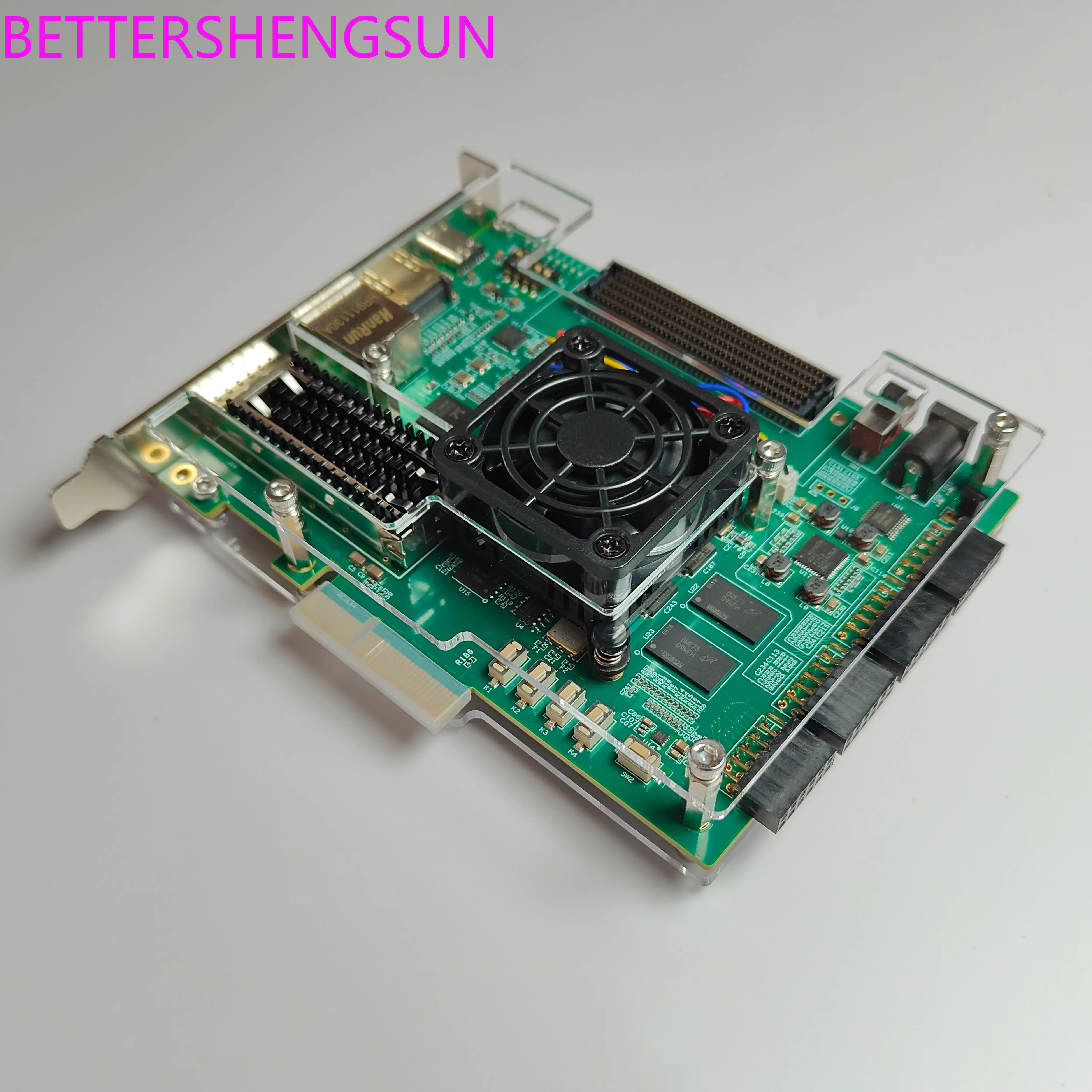 

Плата разработки XCKU5P FMC PCIe 3.0 с портами HDMI, 100G оптическим портом и гигабитным Ethernet-портом