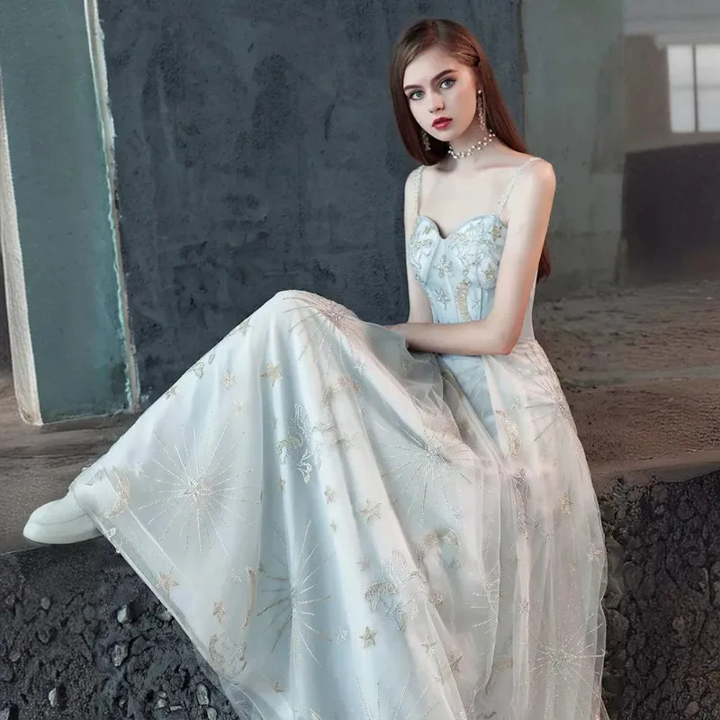 2025 New Banquet Style Strap Embroidered Dress Fashionable Slimming Celebrity Bridesmaid Dress Long Slimming One Shoulder Dress