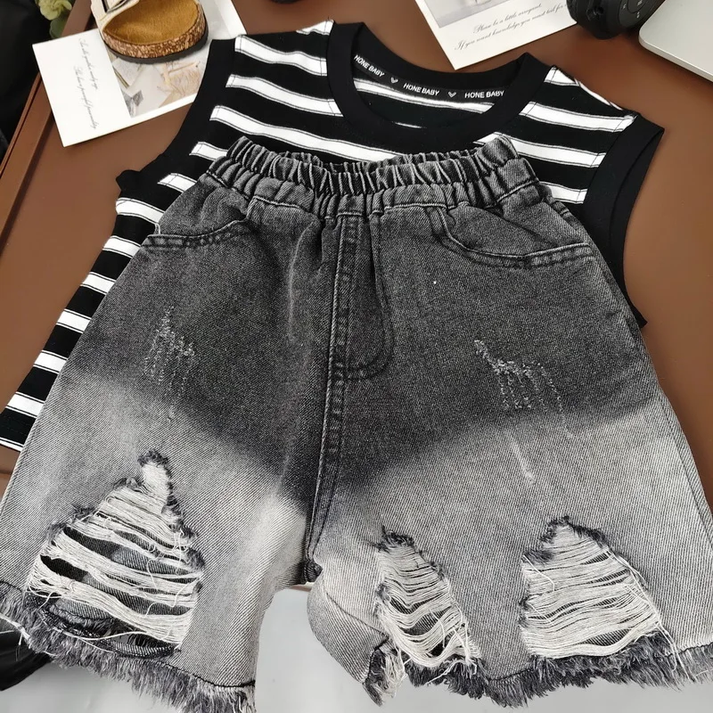 Boys' Shorts Summer New Children's Wear Casual Ripped Hole Denim Shorts Summer Children Pants Trend 2-10 Years