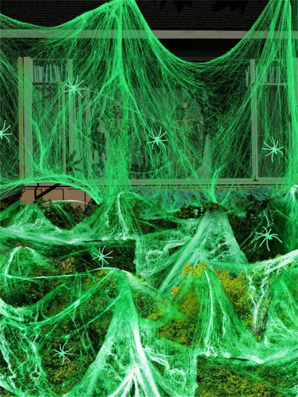 Telaraña que brilla en la oscuridad con arañas, telaraña fluorescente expandible para decoración de Halloween de jardín interior y exterior