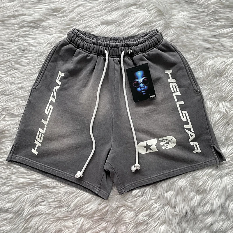 Hellstar Studios Casual Sports Shorts for Men And Women Youthful Vitality Style Straight Leg Short Pants Regular Thickness