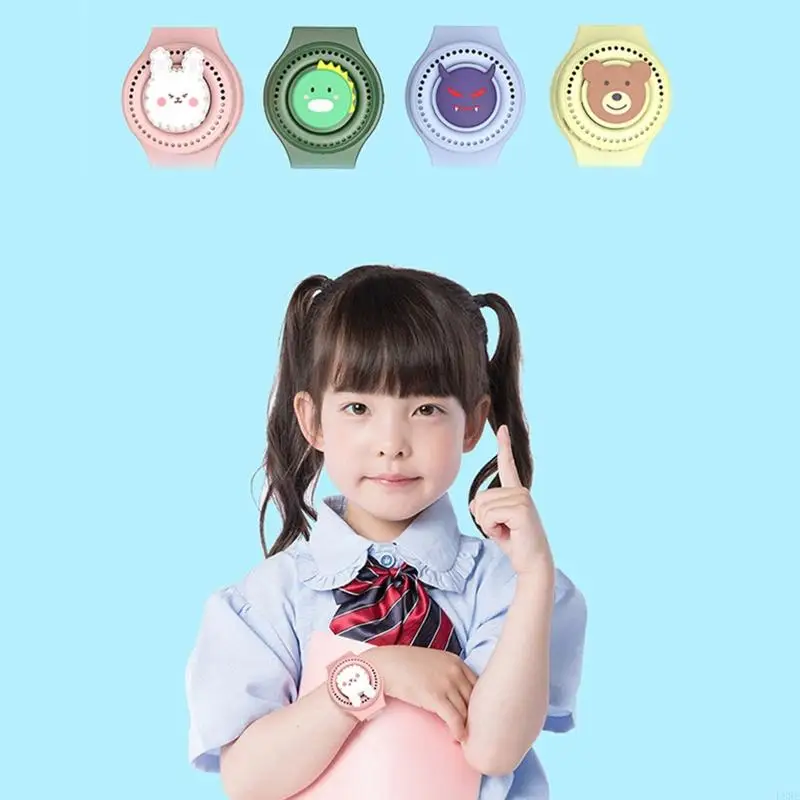 L8RE Mini Carring Fan Watch Đồng hồ