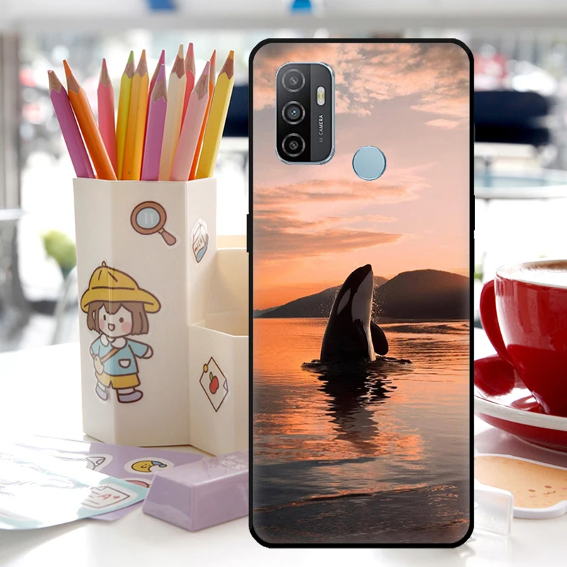 Killer Whale Orca For Oppo A40 A60 A80 A94 A74 A54 A15 A18 A38 A58 A78 A98 A16 A76 A96 A91 A57 A77 A5 Pro Case view 2