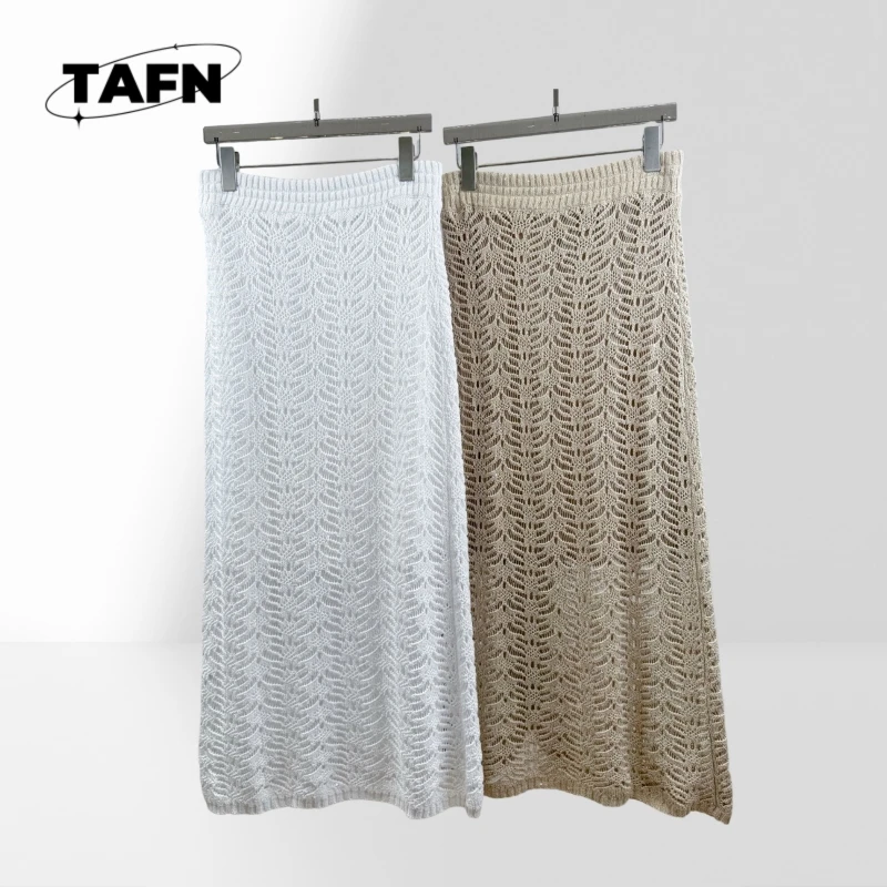 

Beautiful High Street Simple Graceful Comfortable Fashionable Polka Dot Skirt – Comfortable and Stylish for Daily Wear AF2446