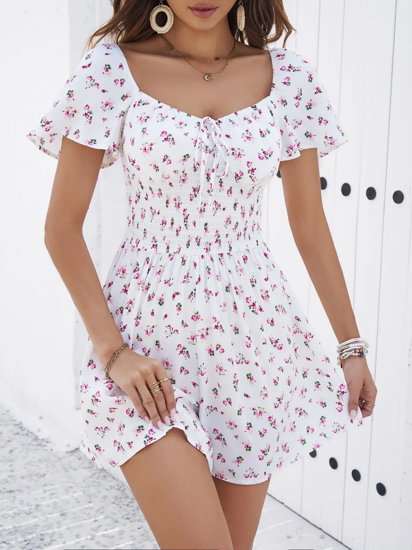 Boho Floral Print Ruffles Women Dress Summer Sexy scollo A V manica corta A Line Mini abiti in Chiffon Beach Vacation Sundress