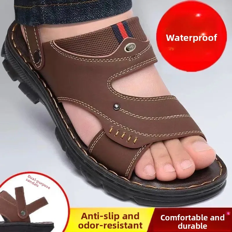 Men's Summer Breathable Wear-Resistant Slip-On Shoes Open-Toe Beach Sandals Waterproof Middle-Aged Men Slippers Fashionable S...