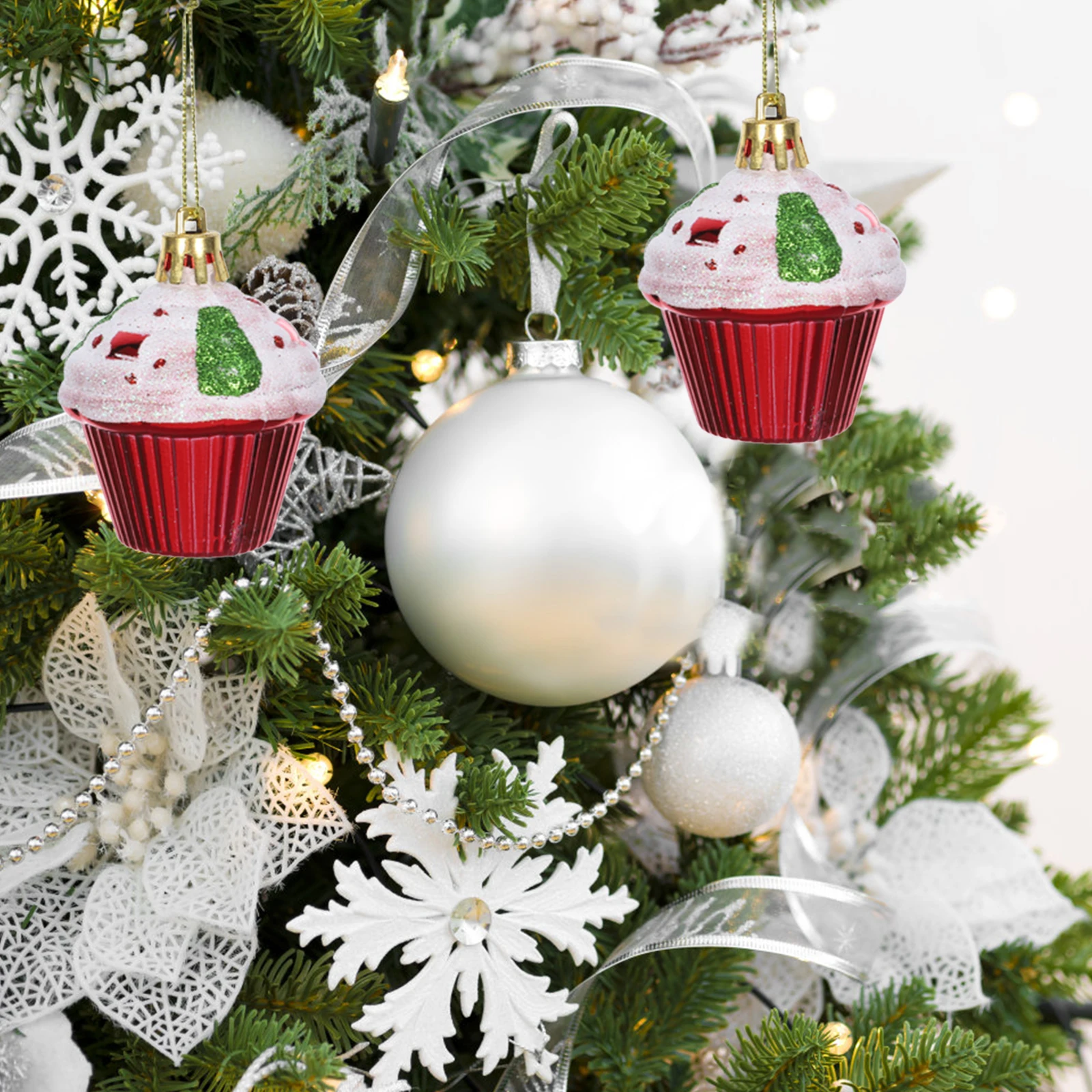 

4Pcs Xmas Tree Pendant Cake Design Christmas Hanging Ornaments Holiday Decorations for Home Festival Celebration Decor