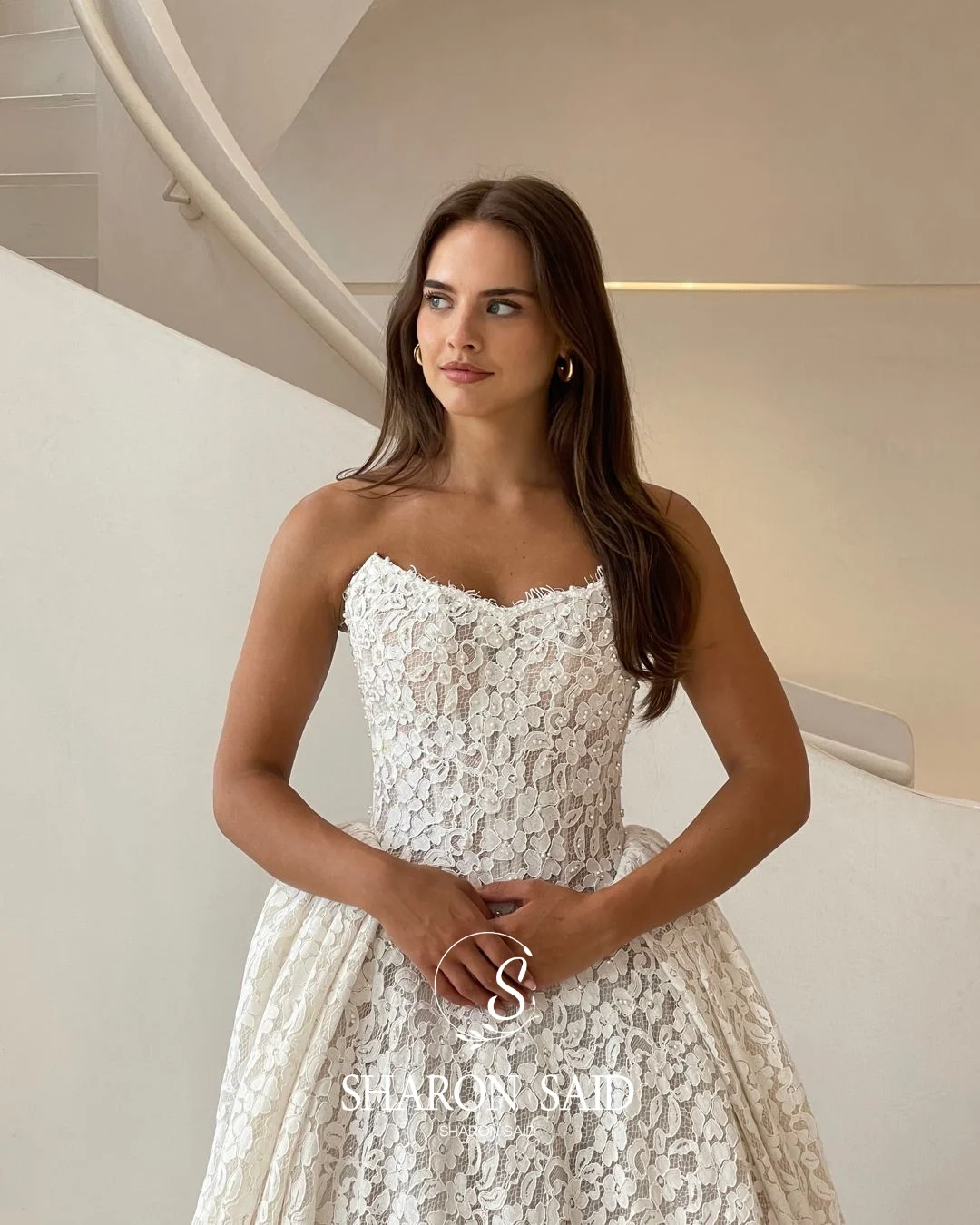 Sharon disse elegante querida a linha rendas fora branco vestidos de casamento 2025 tribunal trem vintage boho vestidos de noiva sw048 personalizado