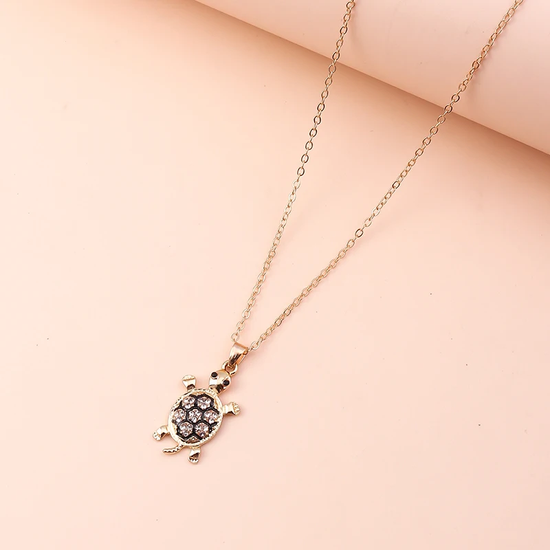 Aihua Fashion Crystal Turtle Necklaces Gold Color Tortoise Ocean Pendant Necklace Jewelry For Women Girl Birthday Day Gifts