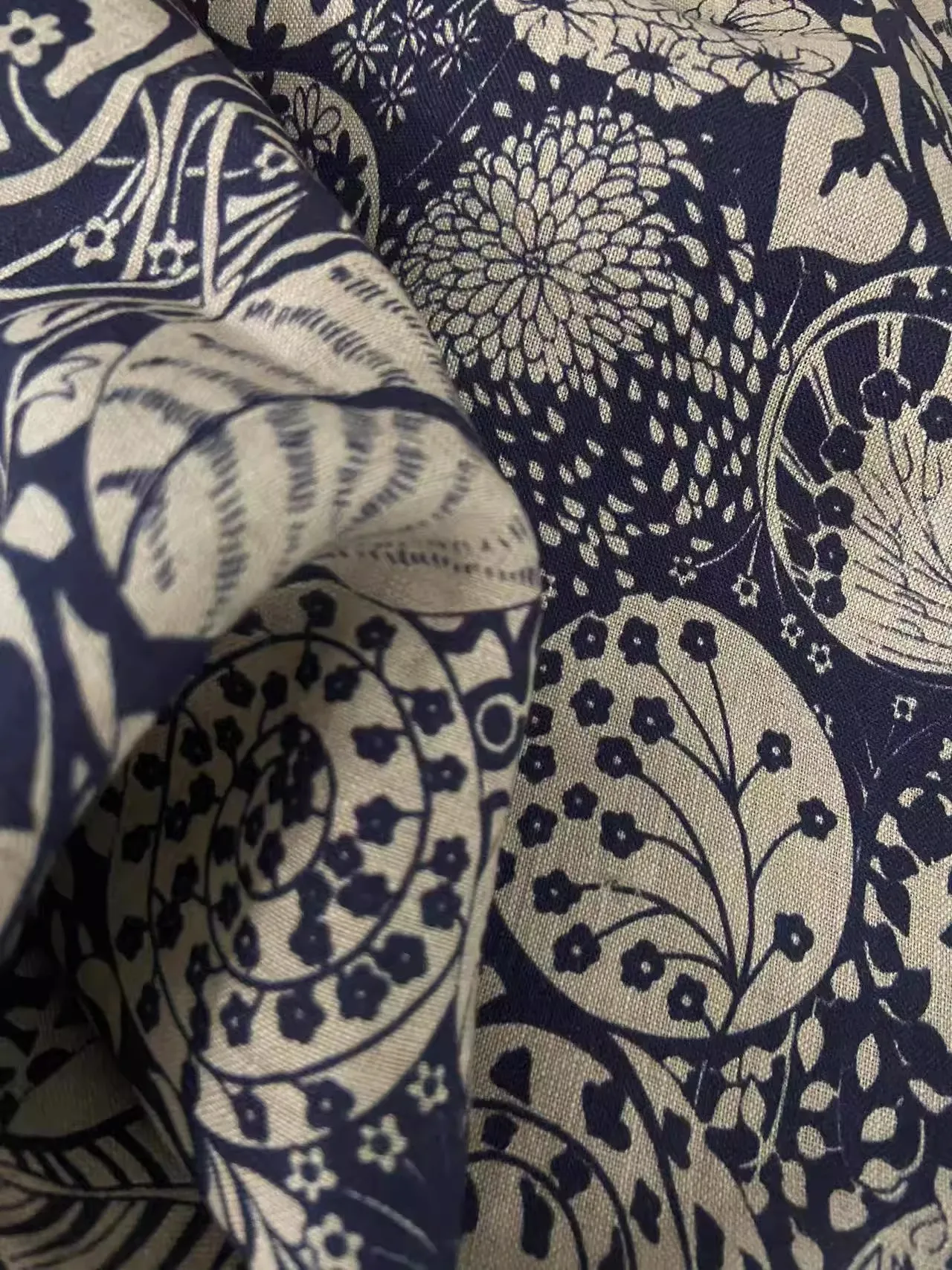 

1yard Blue and white elegant printing tissu natural ramie fabric Skirt dress shirt bag cheongsam fabric for clothing