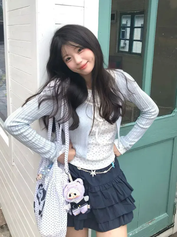 

Sweet Style Floral Print Knitted Top Women's Fashion Spring Unique Beautiful Gentle Wind Fake Two-Piece Long Sleeve Sweater