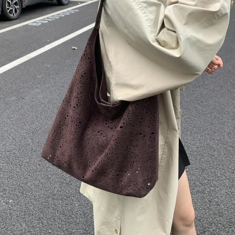 High-End Elegant Diaper Bag For Women Designer Crossbody Handbag Luxury Vintage Large Capacity Leather Tote Minimalist Chic
