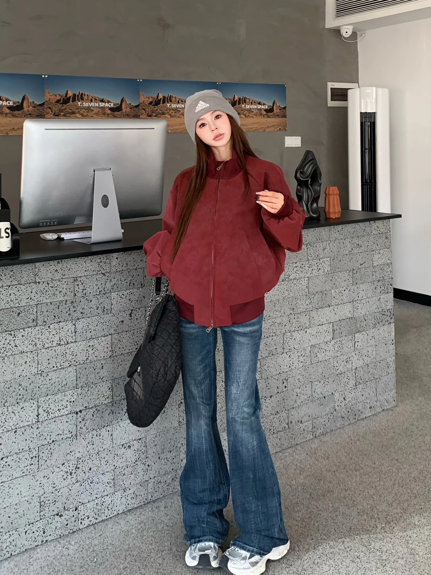 Jaqueta Casual Americana Estilo Baseball para Mulheres, Nova Moda de Outono e Inverno, Com Gola Alta e Fechamento com Zíper, Fibra de Poliéster