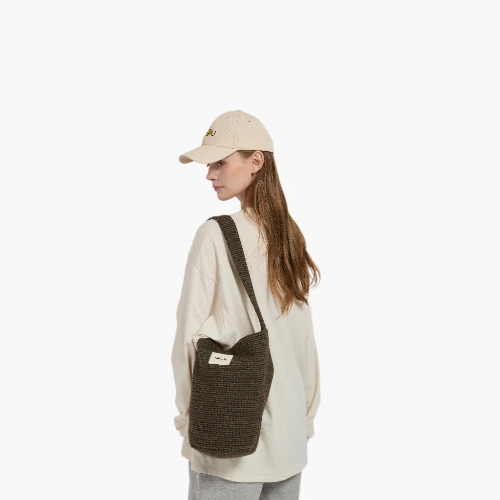 sac-seau-en-laine-a-carreaux-bikkie-sac-a-bandouliere-polyvalent-de-grande-capacite-style-decontracte-et-simple-sac-pour-femme-motif-tendance-populaire