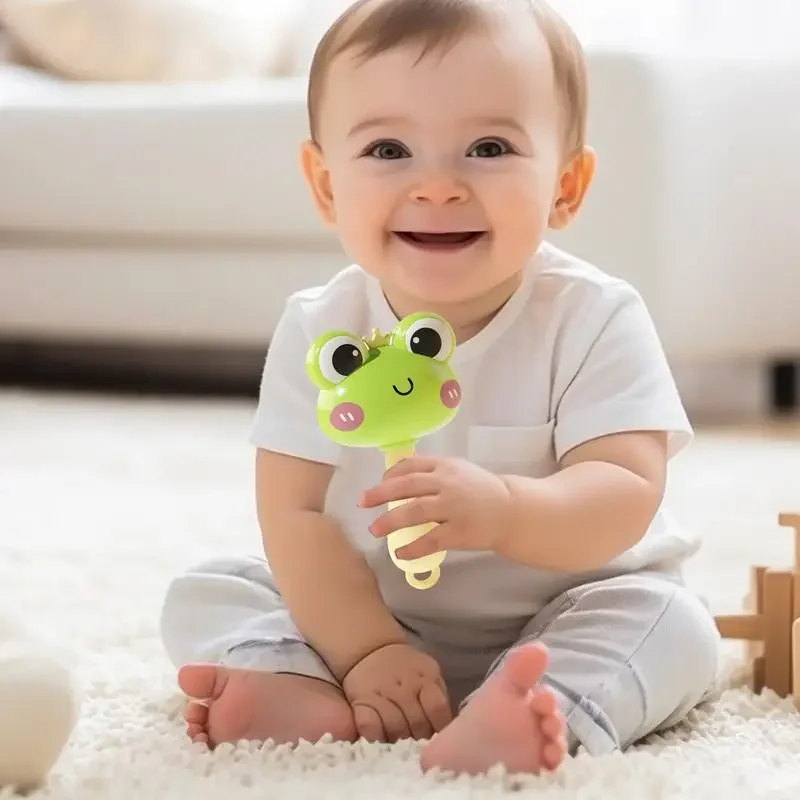 Maracas mignons de canard de grenouille pour des enfants, jouets musicaux créatifs d'illumination de bébé, secoueur de hochet, anniversaire, cadeaux de baptême